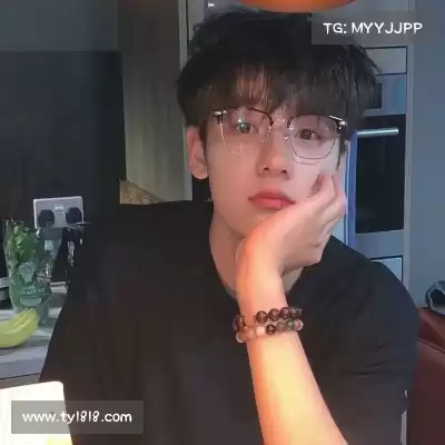 蔡骊祺